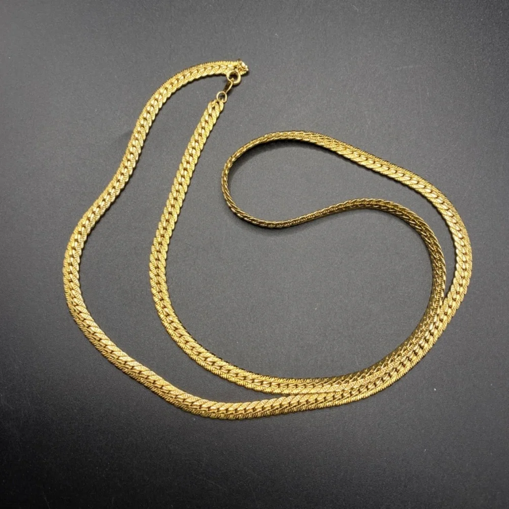 Vintage TRIFARI Gold Plated Flat Chain Link Necklace